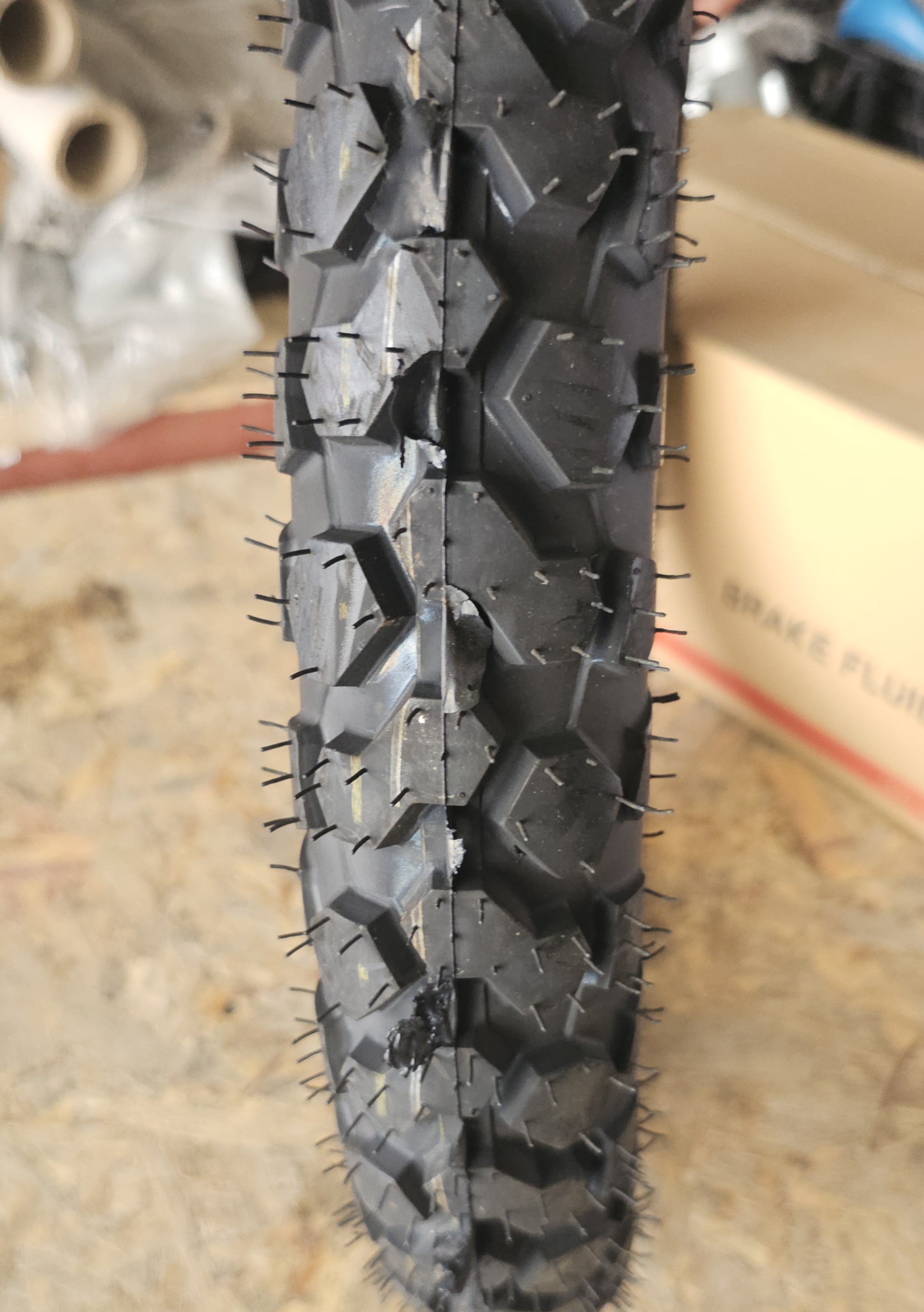 2.75 X 17 NR-48 TT IRC